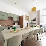 Premium With 4 Bedrooms 3 Bathrooms At Synagogue *