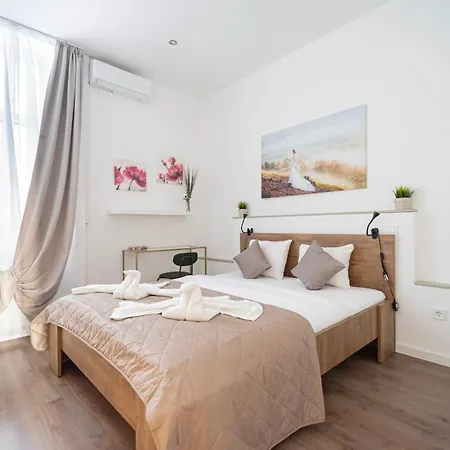 Apartman Premium With 4 Bedrooms 3 Bathrooms At Synagogue